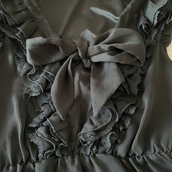 H&M black ruffle top - Picture 2 of 6